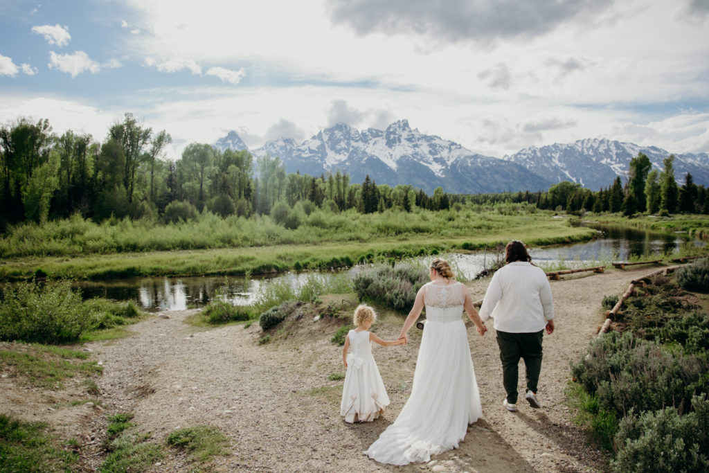 LGBTQ+ Wedding At Schwabachers Landing